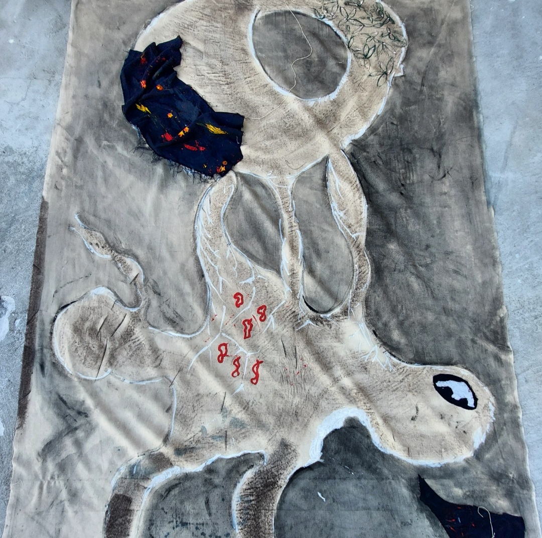 Corners 4 ©Natasha Fontenelle, an abstract figure in shades of white, black, pale blue, red, and grey.